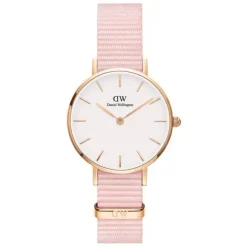 Daniel Wellington Petite Naisten Kello DW00100319