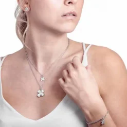 Lumoava Onnekas Hopearanneketju/koru 5336 00 000